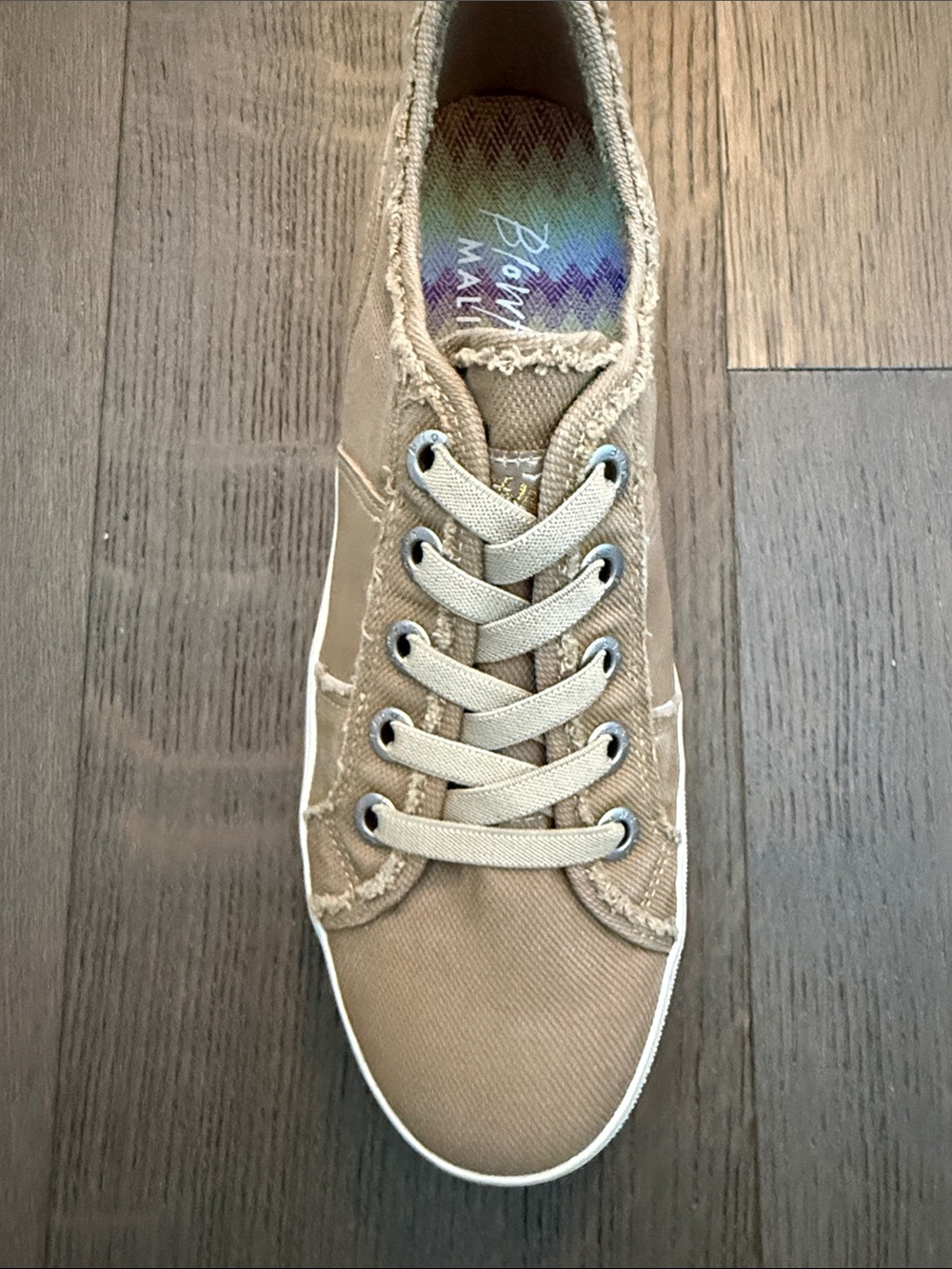 Blowfish Malibu Low Top Slip In Lace Comfort Sneakers Kahkai Platform Vegan Sz 9 - Picture 14 of 14